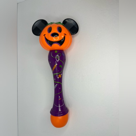 Disney Mickey Bubble Wand Light-Up Jack-o-Lantern Halloween NSSMHP 2021 - Picture 3 of 9